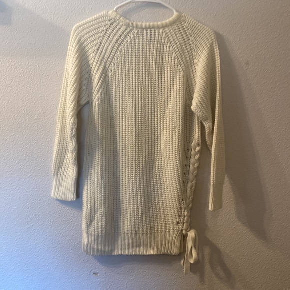 Rue 21 knitted sweater with tie side size small - Picture 4 of 4